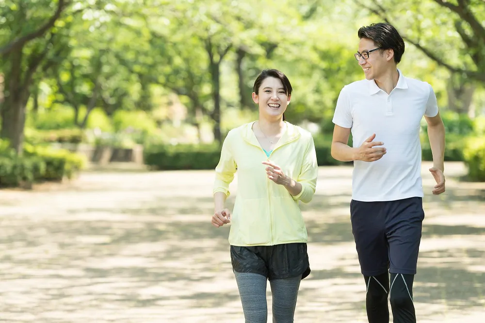 適度な有酸素運動やストレッチ